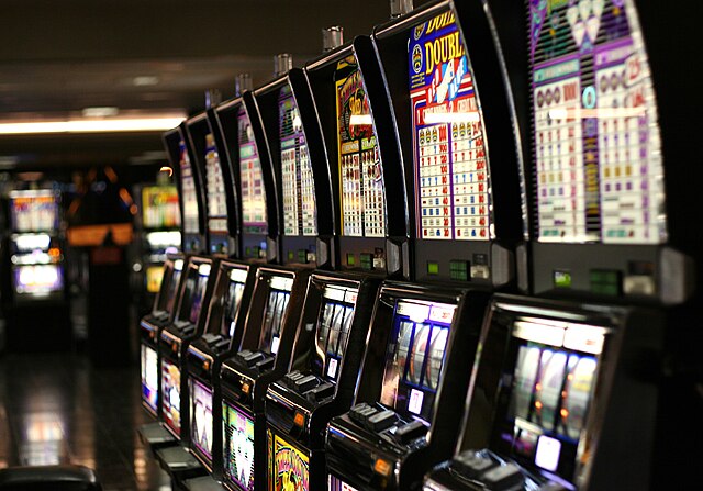 Playing Online Slot Machines for Real Money in SuperAce: Tips to Win Big